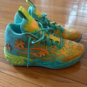 PUMA Boys Lamelo Ball Scooby Doo Basketball Shoes